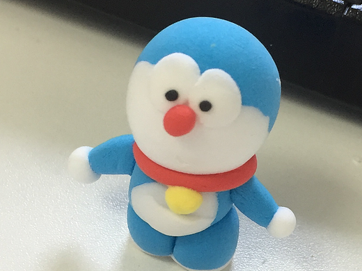 自己用手捏的玩的，第一次用做，做的不好请轻喷～～～