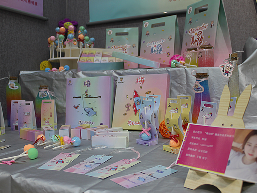 “真知棒”糖果包装系列设计