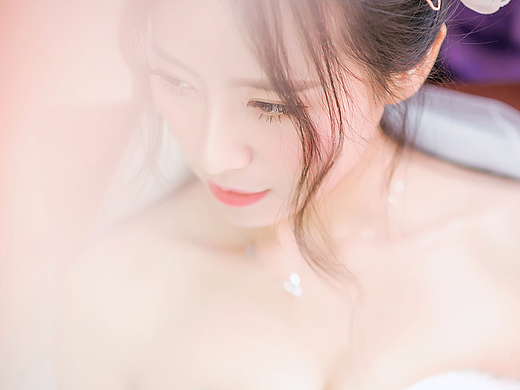 这是一个特别可爱美好的新娘