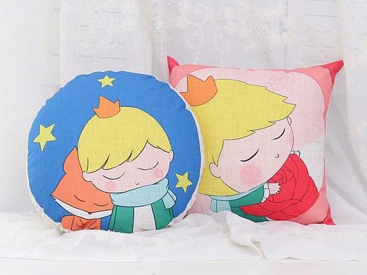小王子抱枕