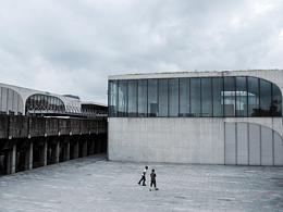 夏末的龍美術(shù)館