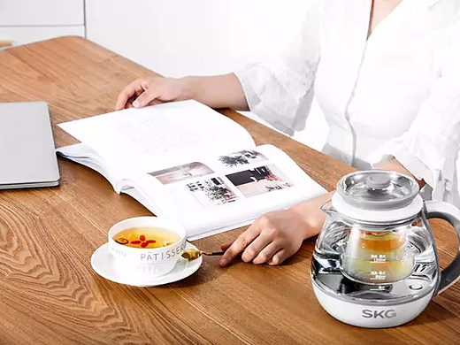 养生|护肤|美容-养生壶加花茶完美应对熬夜皮肤（个人主页-ZMjM2MzI3NTI=） - 品牌 - 站酷设计师SKG美容健康电器原创素材 - 站酷ZCOOL