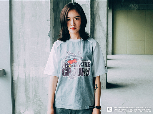 ST思锐泰格2017年新款插肩袖拼色太空漫步男女情侣