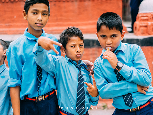 在尼泊尔进行人文考察