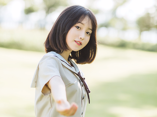 想牵着你，再遥远都跟随你