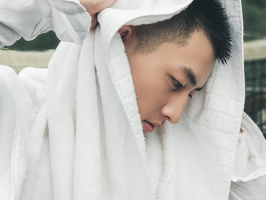 無染（個人主頁-ZMjM1MDk3OTI=） - 人像攝影 - 站酷設(shè)計師胡金豪學叔原創(chuàng)素材 - 站酷ZCOOL