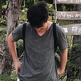Zoooooooooe的头像