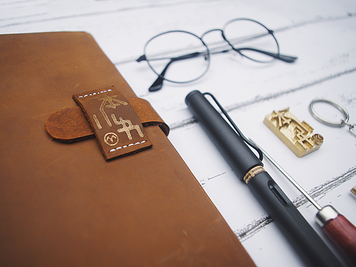 书籍装帧 - 《一本小书》（个人主页-ZMjM0MDQzODA=） - 书籍/画册 - 站酷设计师YuMinG_原创素材 - 站酷ZCOOL