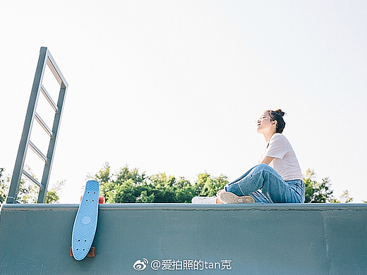 不想长大（个人主页-ZMjM0ODUxNTI=） - 人像摄影 - 站酷设计师爱拍照的tan克原创素材 - 站酷ZCOOL