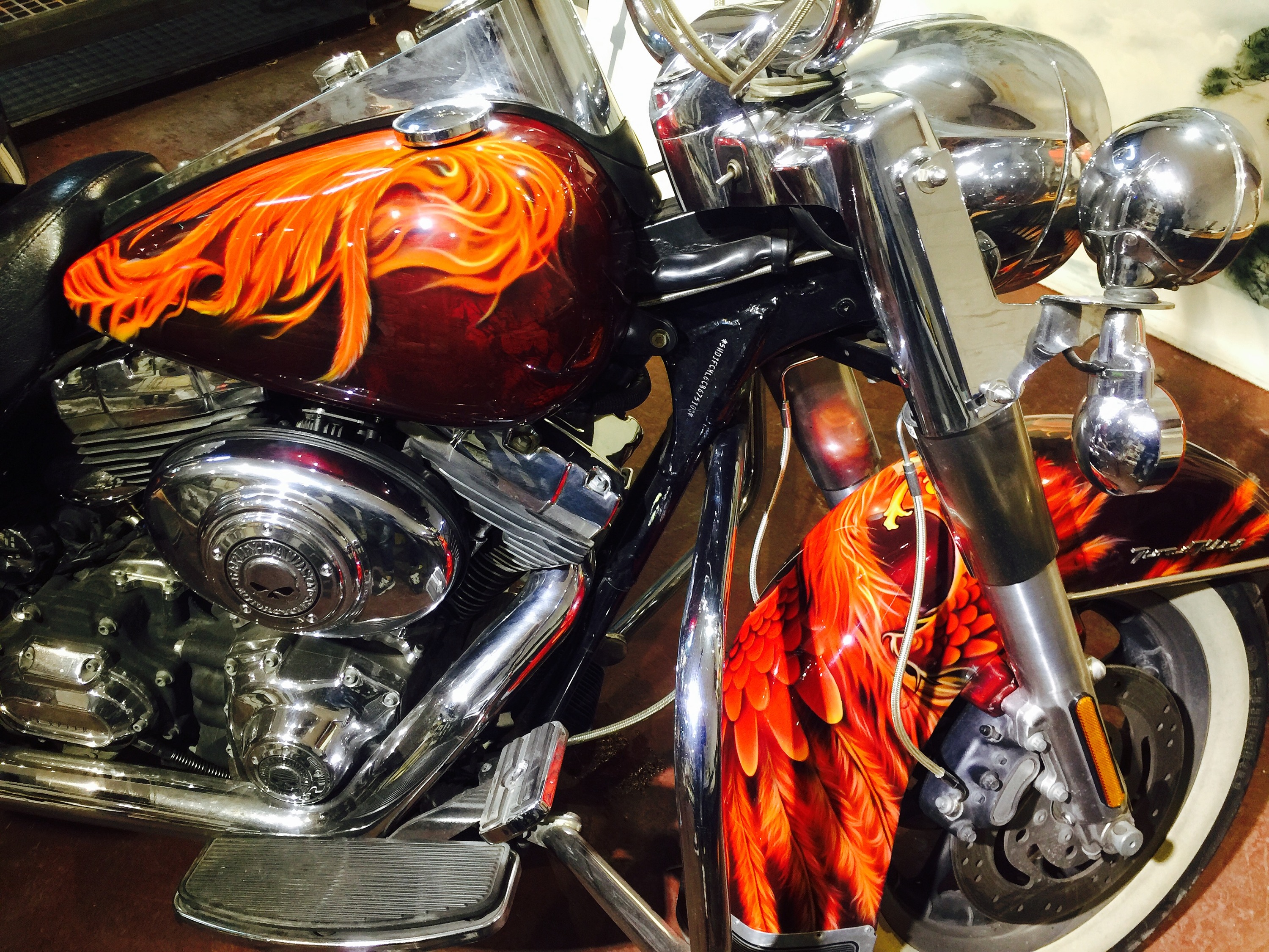 自己画了一辆哈雷摩托车 艺术涂装