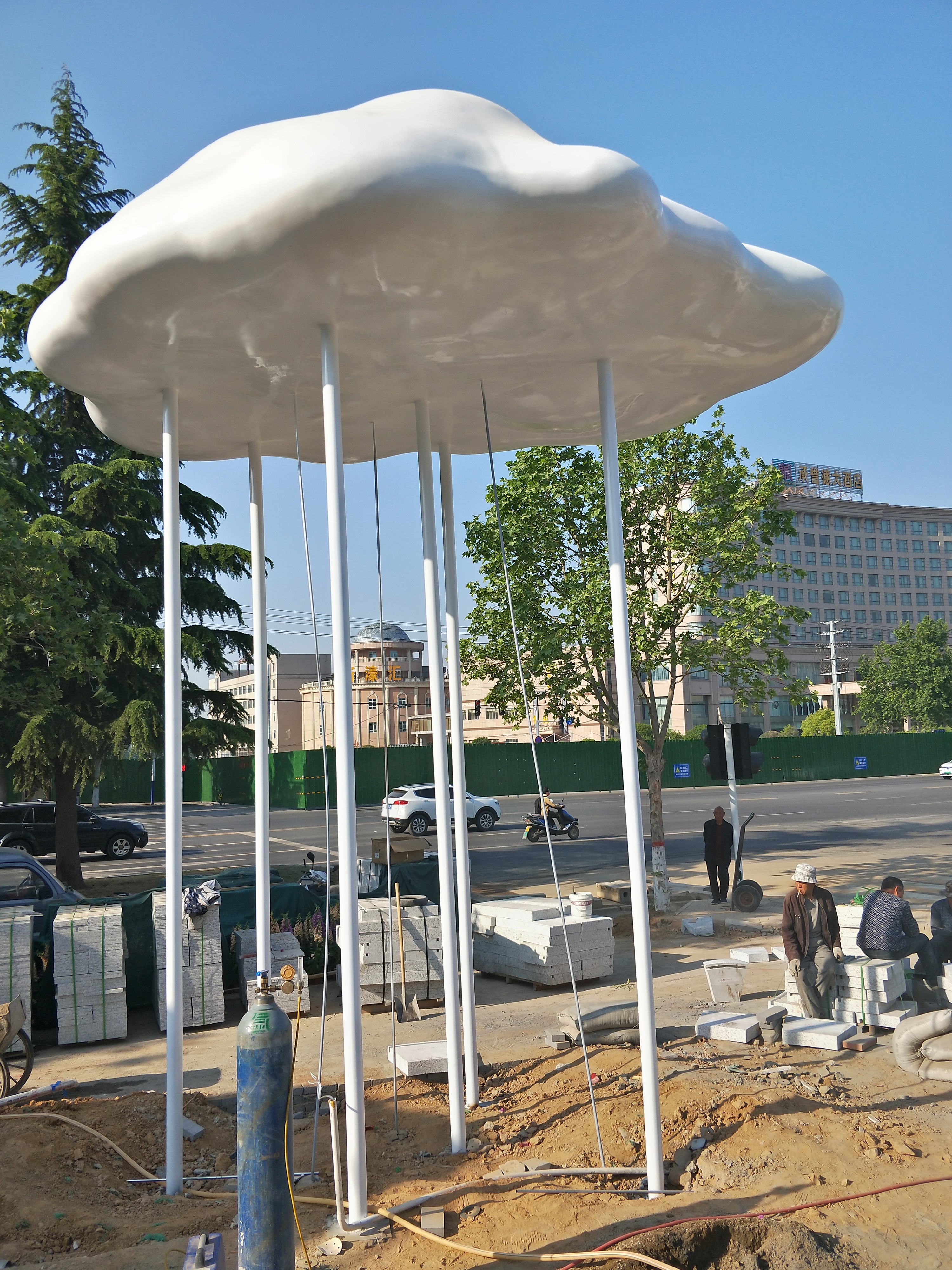 郑州雕塑厂家,云朵雕塑及小品雕塑立方体景观摆件