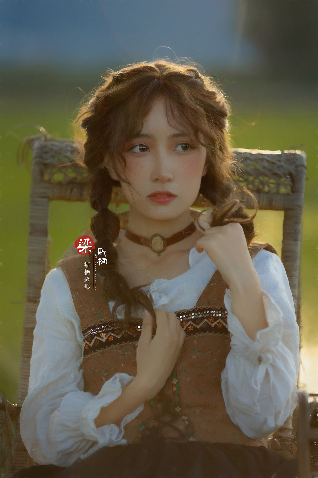 拍逆光其实是可以不补光的哦🍀你拍逆光人像的时候会