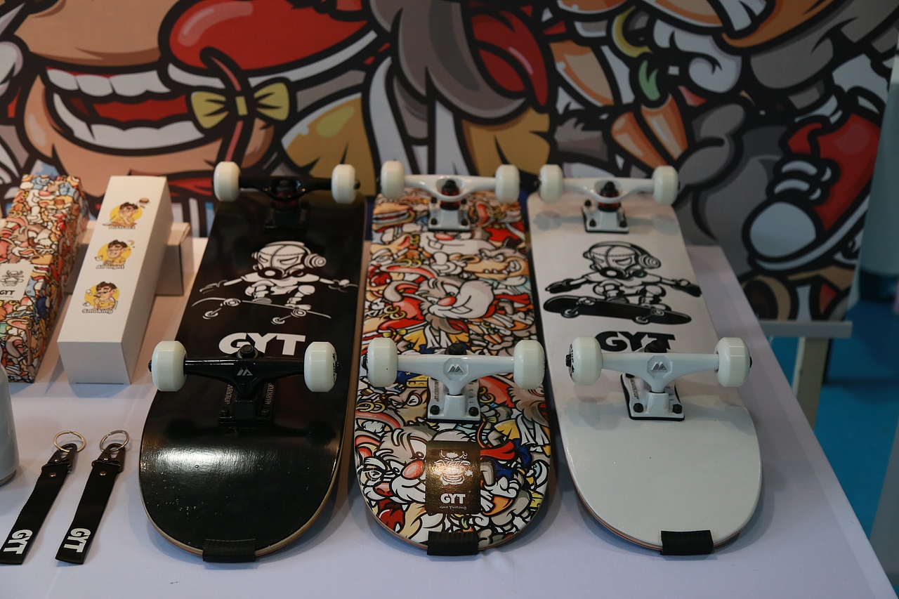 作品集（图ZMTMyNTY4MzQ0） - 新锐潮流插画 - 站酷设计师水溶彩铅原创素材 - 站酷ZCOOL