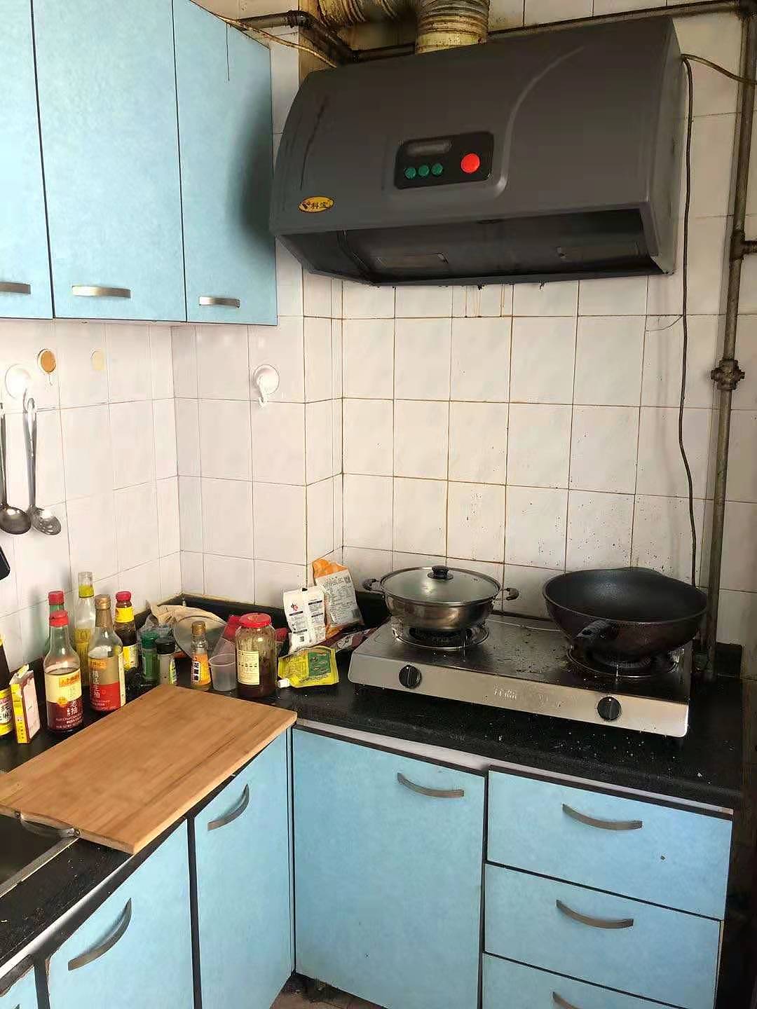 厨房改造前