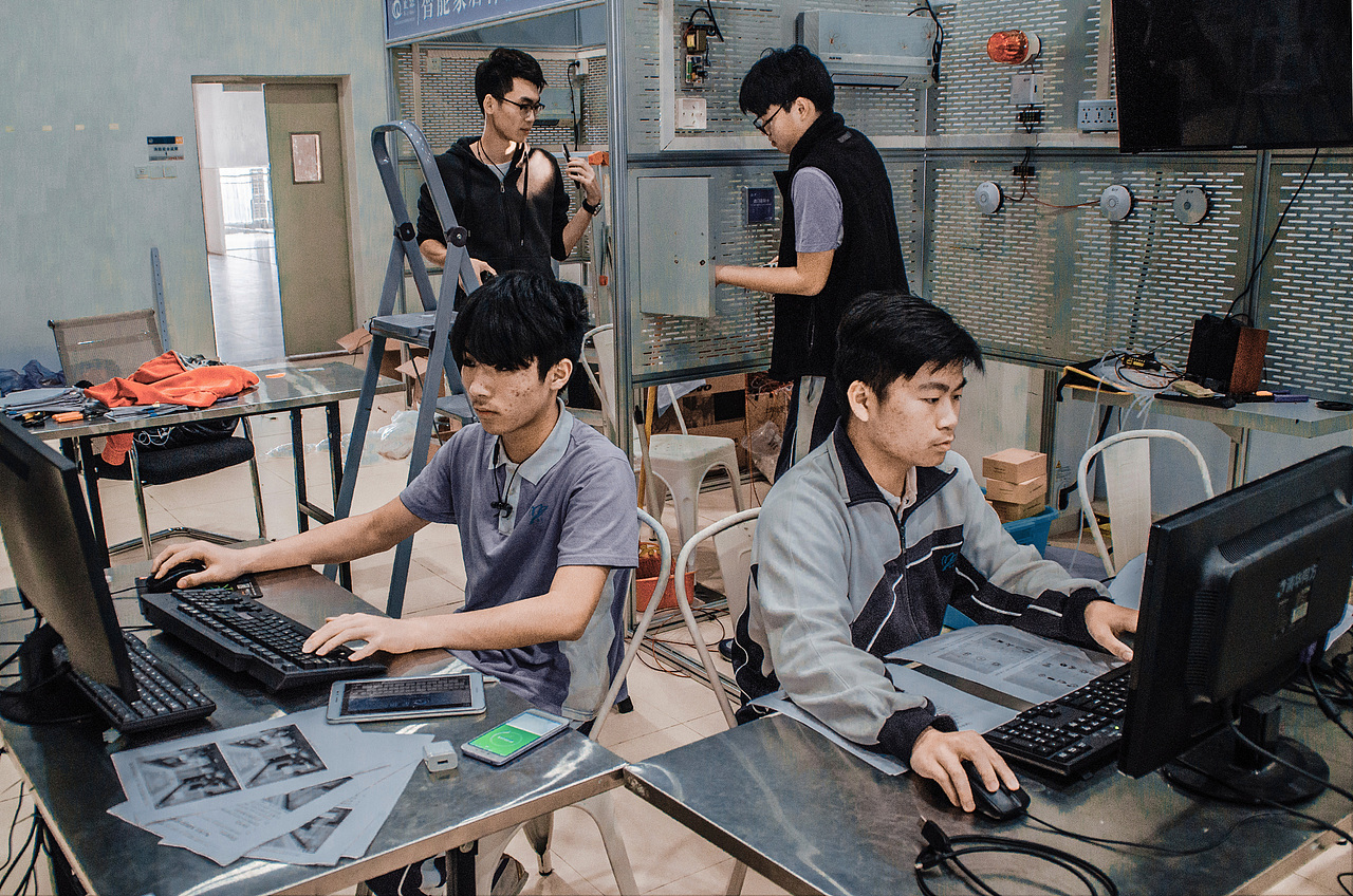 工匠精神（图ZMTExMzE5NTE2） - 人文/纪实摄影 - 站酷设计师diri原创素材 - 站酷ZCOOL