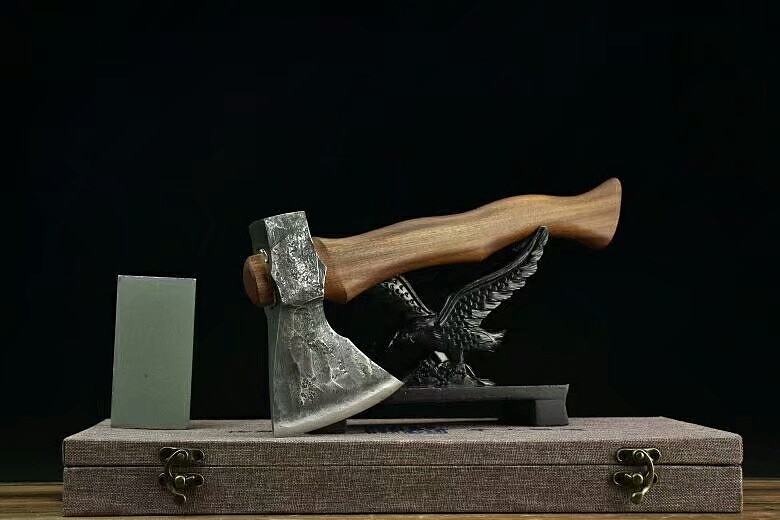 和风堂美术刀剑 锰钢夹钢手斧/飞斧（图ZMjA1NjA2ODcy） - 工艺品设计 - 站酷设计师和风堂美术刀剑原创素材 - 站酷ZCOOL