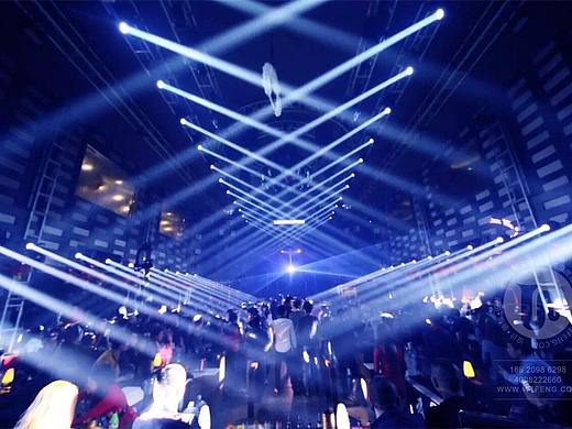 音乐酒吧设计最关键的就是市场定位及环境氛围的营造