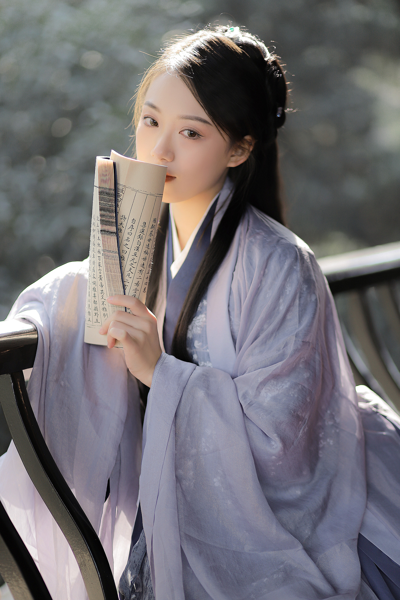 何来人间一惊鸿,只是世间一俗人