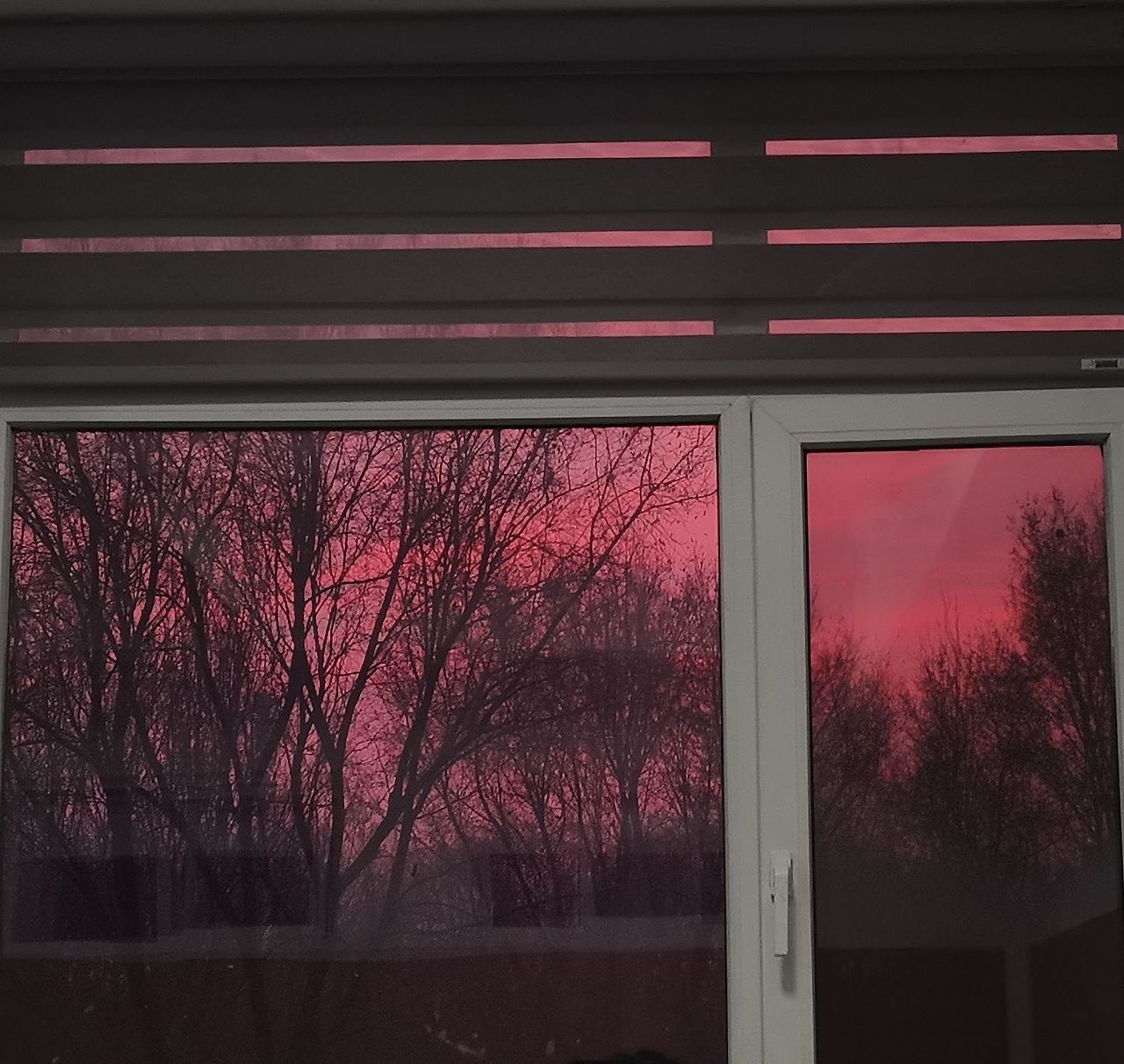 随手（图ZMzYwNzIzOTI0） - 环境/建筑摄影 - 站酷设计师cccccy诚陈雨原创素材 - 站酷ZCOOL