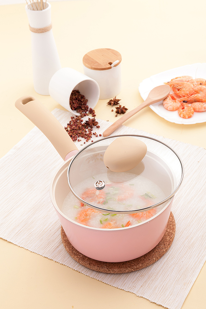 乐扣乐扣宝宝美食酸奶辅食锅奶锅不粘锅淘宝静物拍摄（图ZMTQ2MDU2Mzky） - 产品摄影 - 站酷设计师芷君视觉原创素材 - 站酷ZCOOL