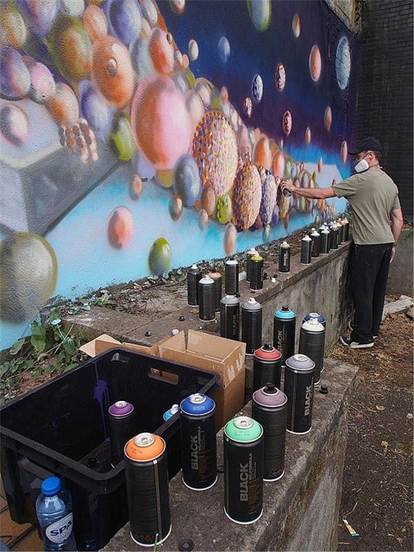 涂鸦工作室 涂鸦团队涂鸦墙 会展涂鸦 涂鸦策划 汽车涂鸦,车库涂鸦,网咖涂鸦墙!