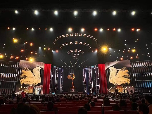 第34届中国电影金鸡奖：金鸡四十 与时间同行！