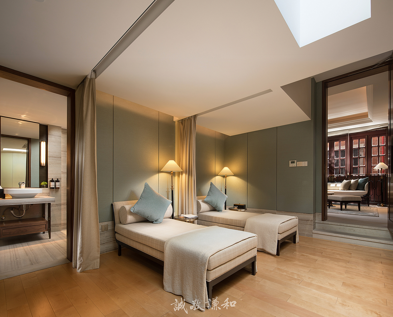 上海建业里嘉佩乐酒店