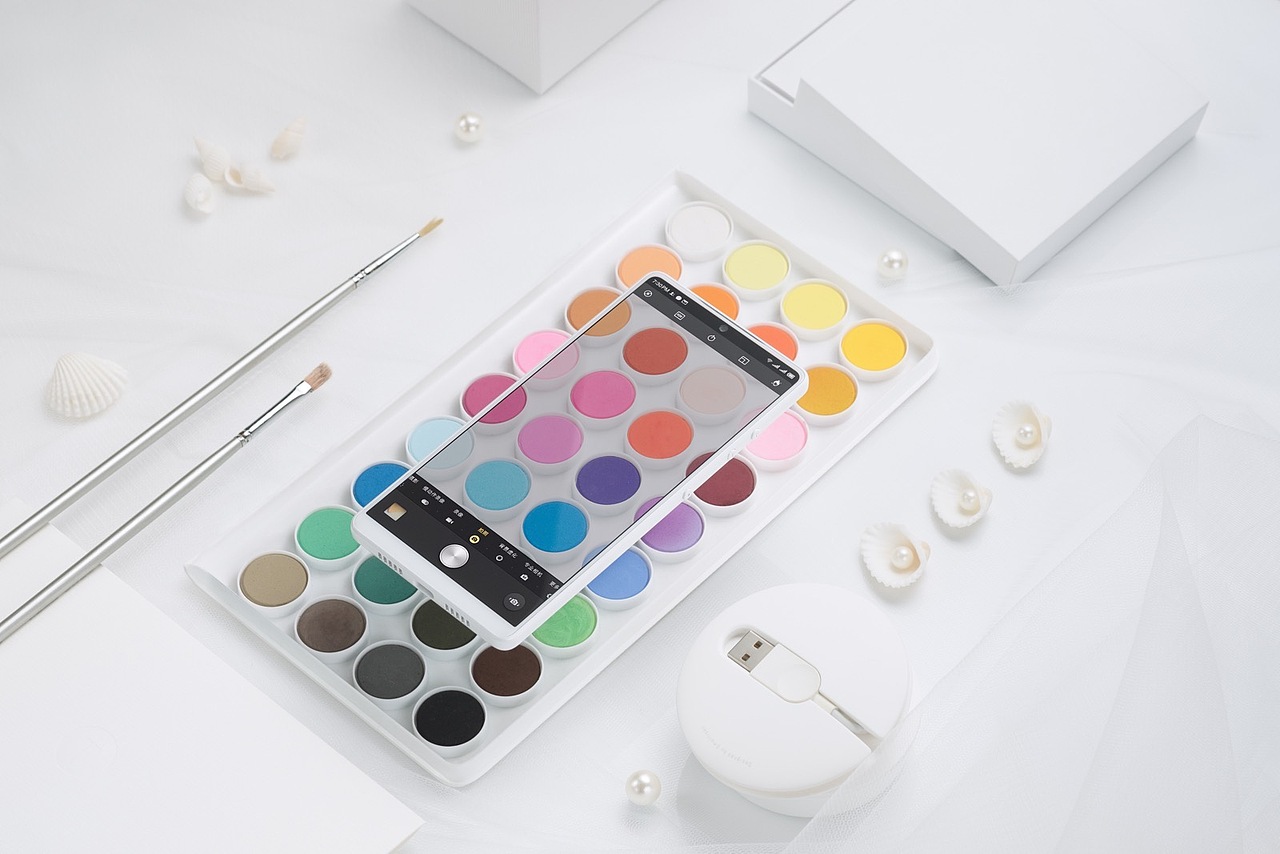 锤子手机坚果R1纯白色 白如玉美如丝（图ZMTE1OTE5NDY4） - 人文/纪实摄影 - 站酷设计师兜里有大糖原创素材 - 站酷ZCOOL