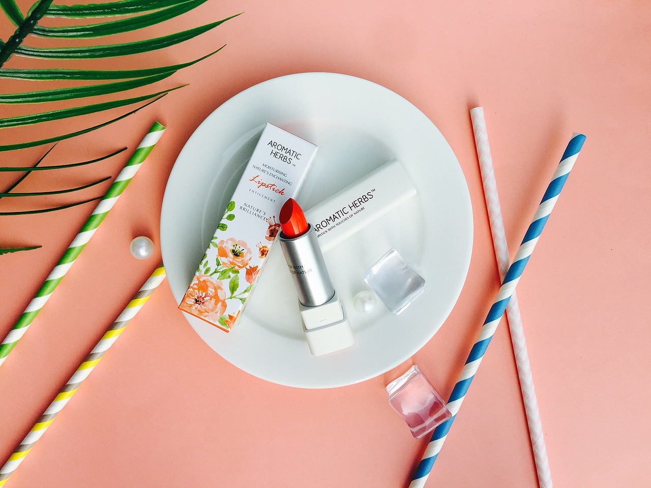 五月手机静物摄影洗护产品口红彩妆产品场景拍摄