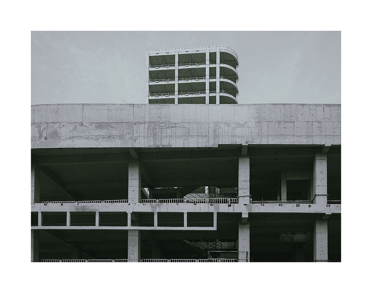 荒芜的混凝土（图ZOTI3ODM5MDg=） - 环境/建筑摄影 - 站酷设计师carmack原创素材 - 站酷ZCOOL