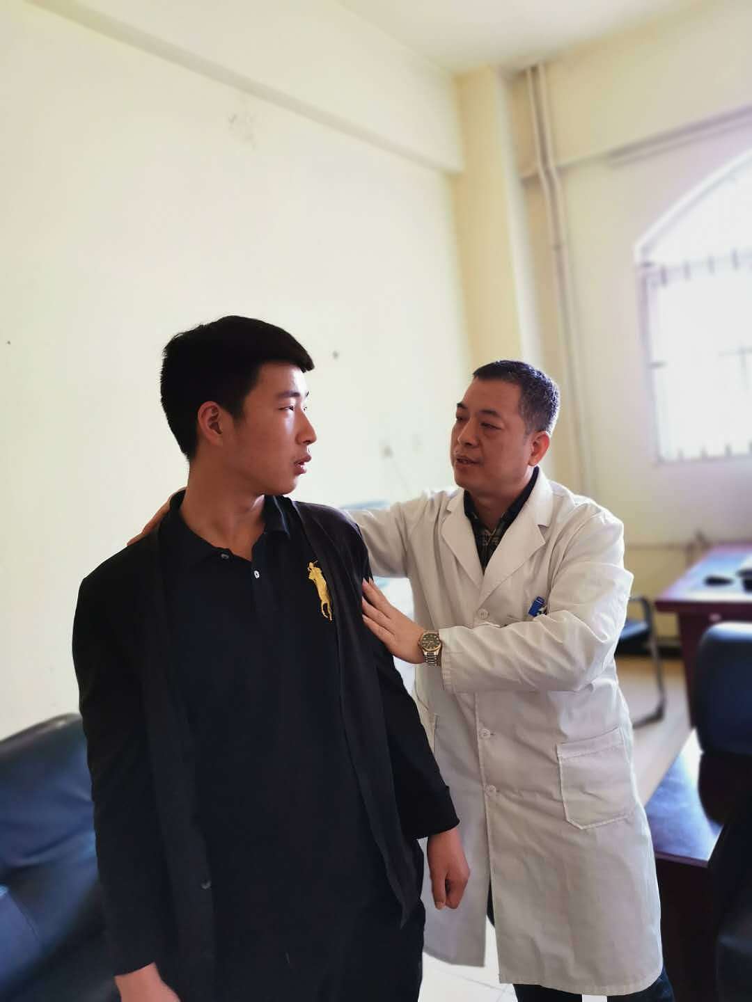 海蓓诊所“全民健康计划”第二站正在如火如荼的开展中（图ZMTUyNjY4NjI0） - 人像摄影 - 站酷设计师海蓓原创素材 - 站酷ZCOOL