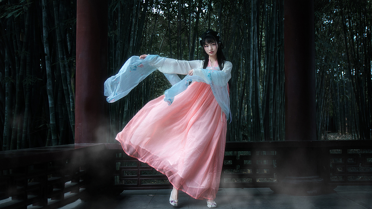 游园惊梦（汉服人像）（图ZNzcyNTUyNjg=） - 人像摄影 - 站酷设计师熊雪雪同学原创素材 - 站酷ZCOOL
