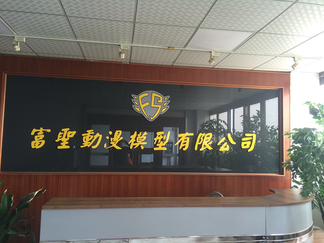 全球只有两台的24K金黄金坦克（图ZMTA2MDUyNjE2） - 生活用品 - 站酷设计师GateToys原创素材 - 站酷ZCOOL