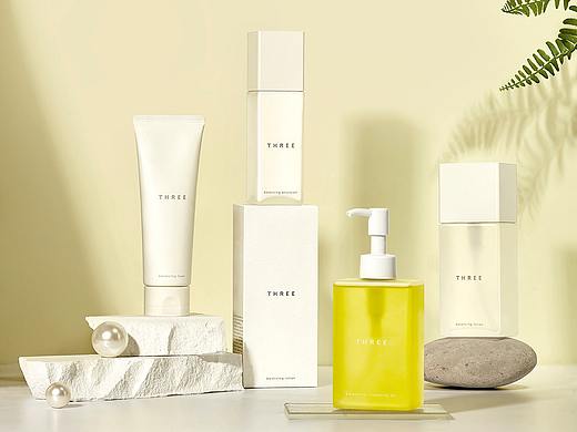 护肤品 丨THREE X 极食摄影