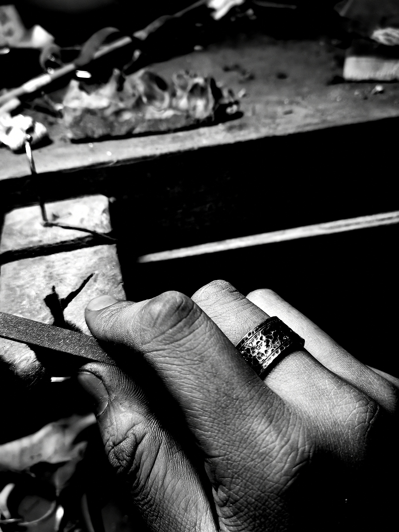 黑与白,生与死,轮回不止