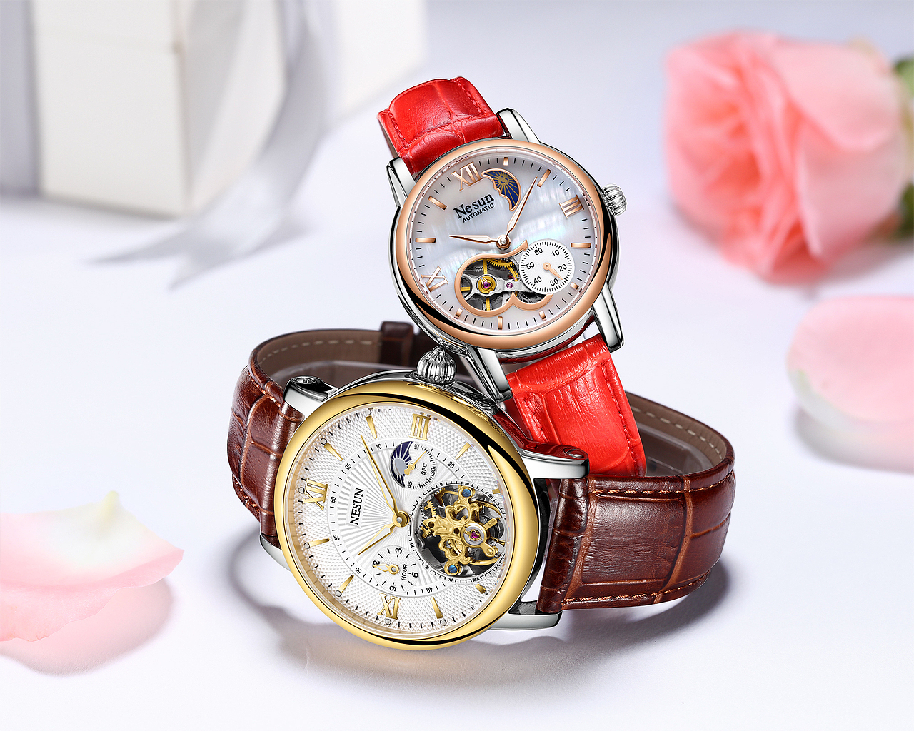 手表摄影/NESUN尼尚机械情侣表镂空时尚防水手表