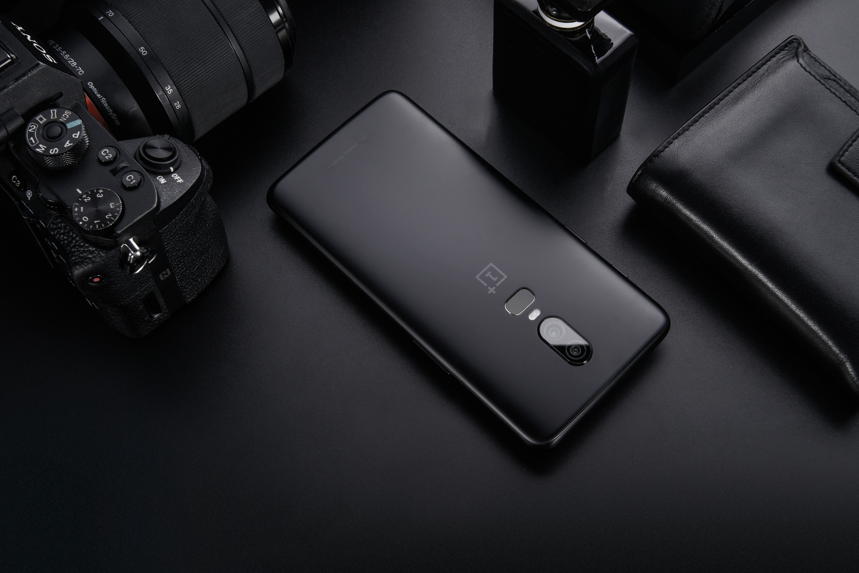 一加6 墨岩黑精美图赏|摄影|产品|庞正辉 - 原创作品 - 站酷 (zcool)