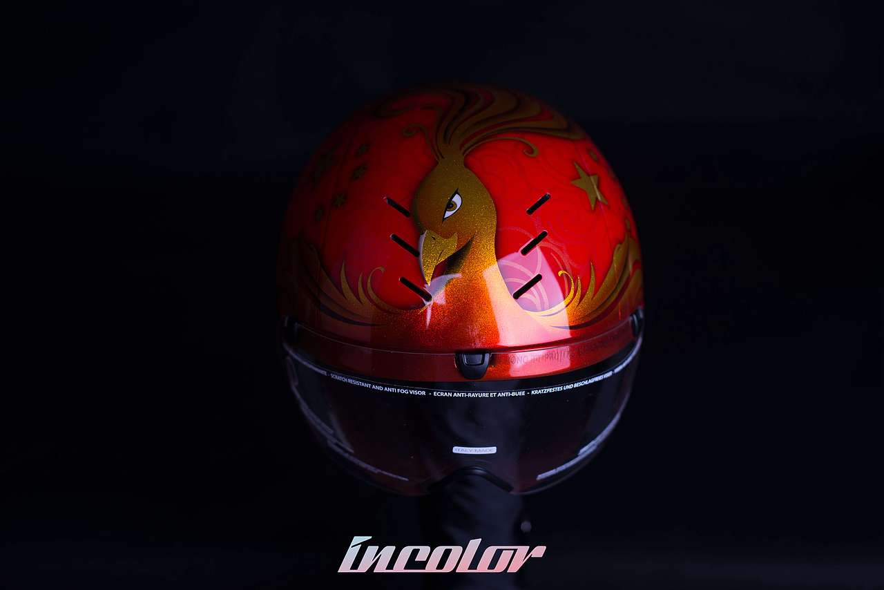 【凤凰来仪】2018年亚运会场地自行车赛冠军头盔设计