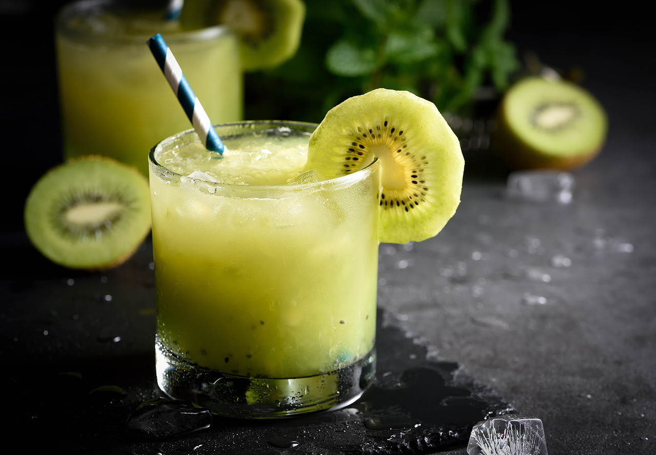 鸡尾酒（图ZMTE2MDE0OTE2） - 产品摄影 - 站酷设计师YUM小白原创素材 - 站酷ZCOOL