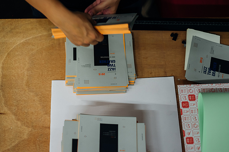 2015 Jazz Two Gather JAZZ ZHONG SHAN 音乐节（图ZMzQzNTQ4MDg=） - 品牌 - 站酷设计师MENZOGNA2011原创素材 - 站酷ZCOOL