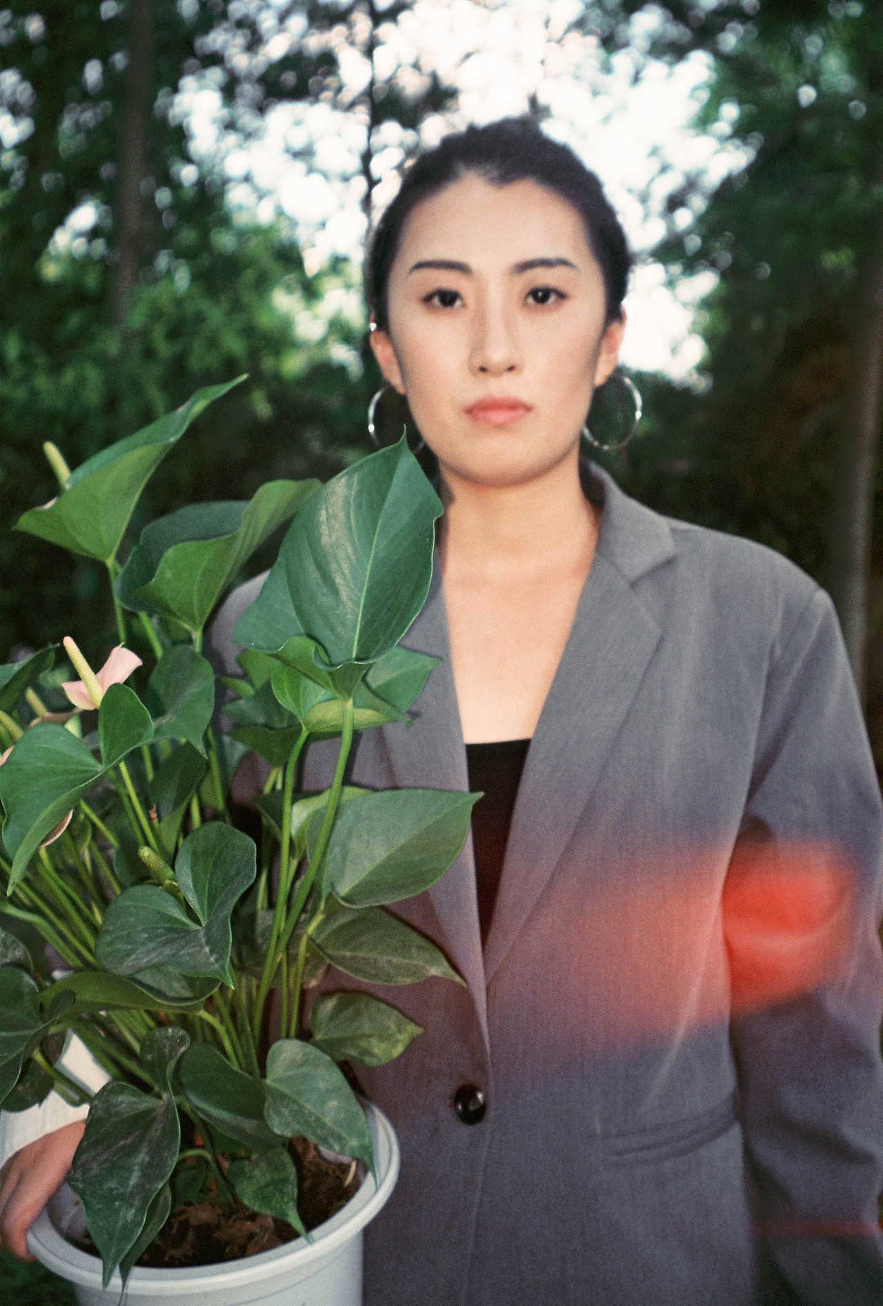 光，落在你脸上