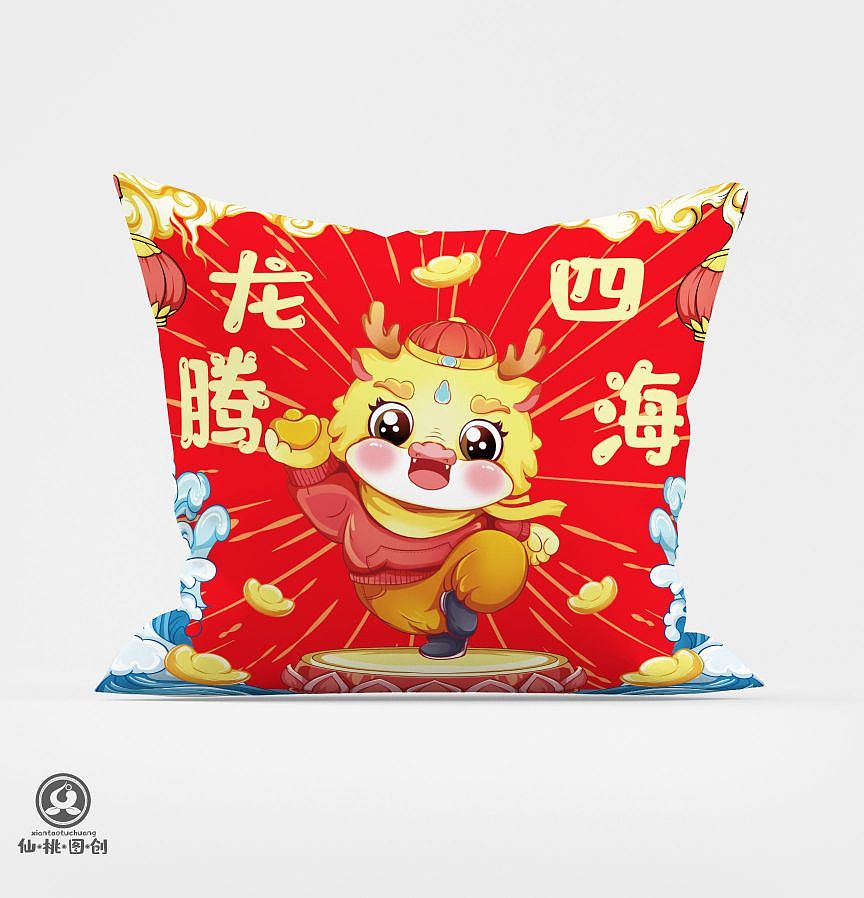 龙年抱枕 国朝龙年