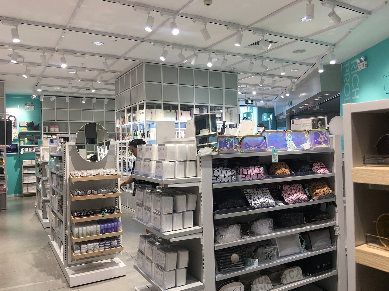 精品店饰品店文具店展示架选择NOME类同款货架(图ZMTc3NDU4NzQw) - 其他工业/产品 - 站酷设计师广州大唐展示道具原创素材 - 站酷ZCOOL