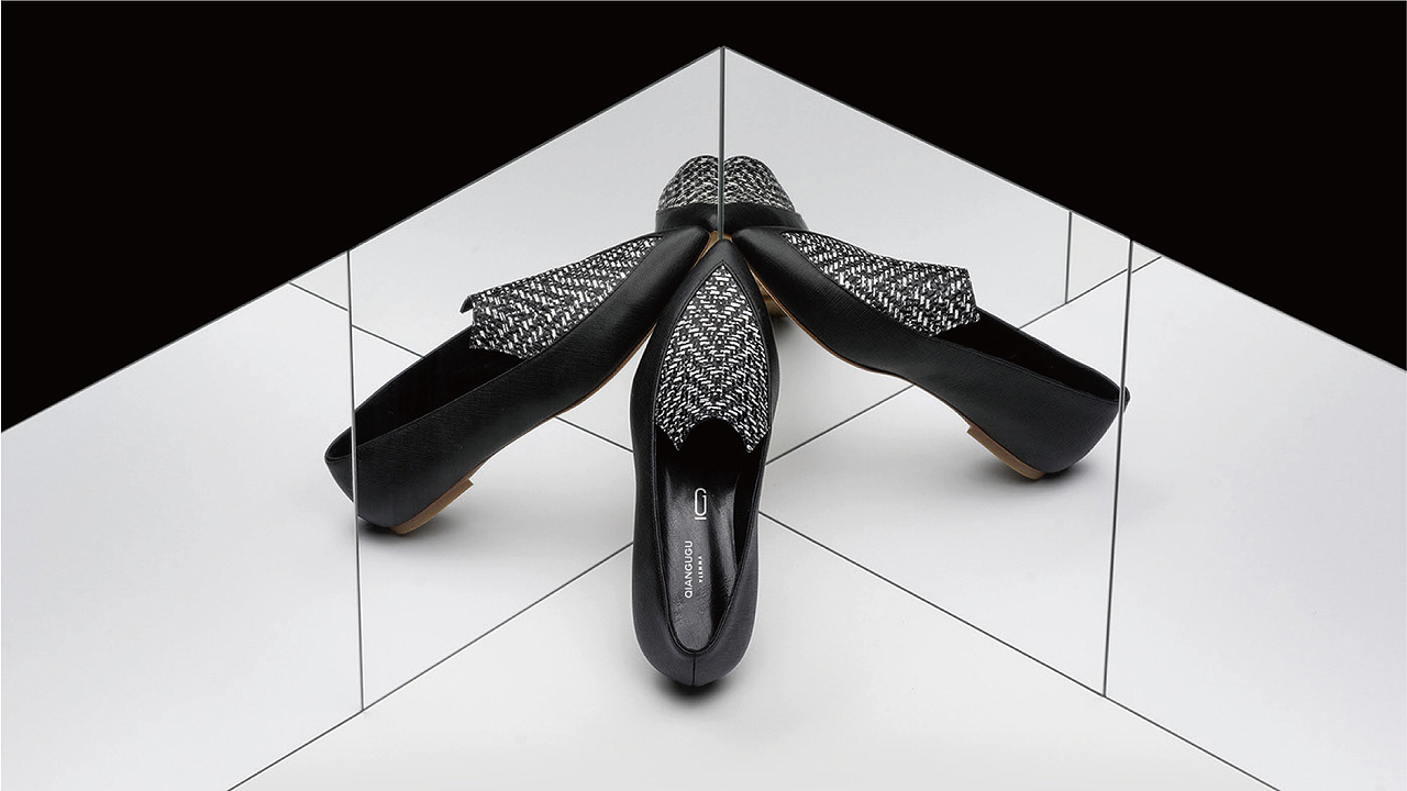 女装品牌LOGO 提案（图ZMjQ2MzEwNjM2） - 品牌 - 站酷设计师tall飞翔者原创素材 - 站酷ZCOOL