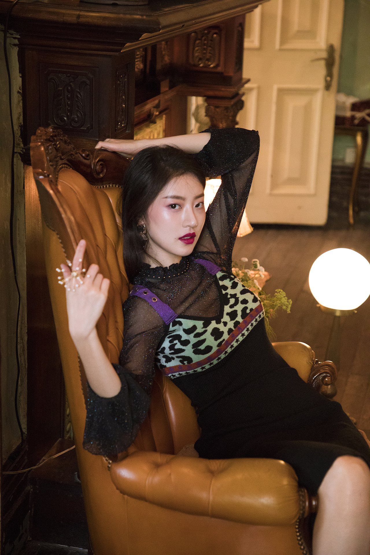 模特:允熙98yunhee韩国后期:杨杨摄影:杨杨上海/摄影师/3年前/496