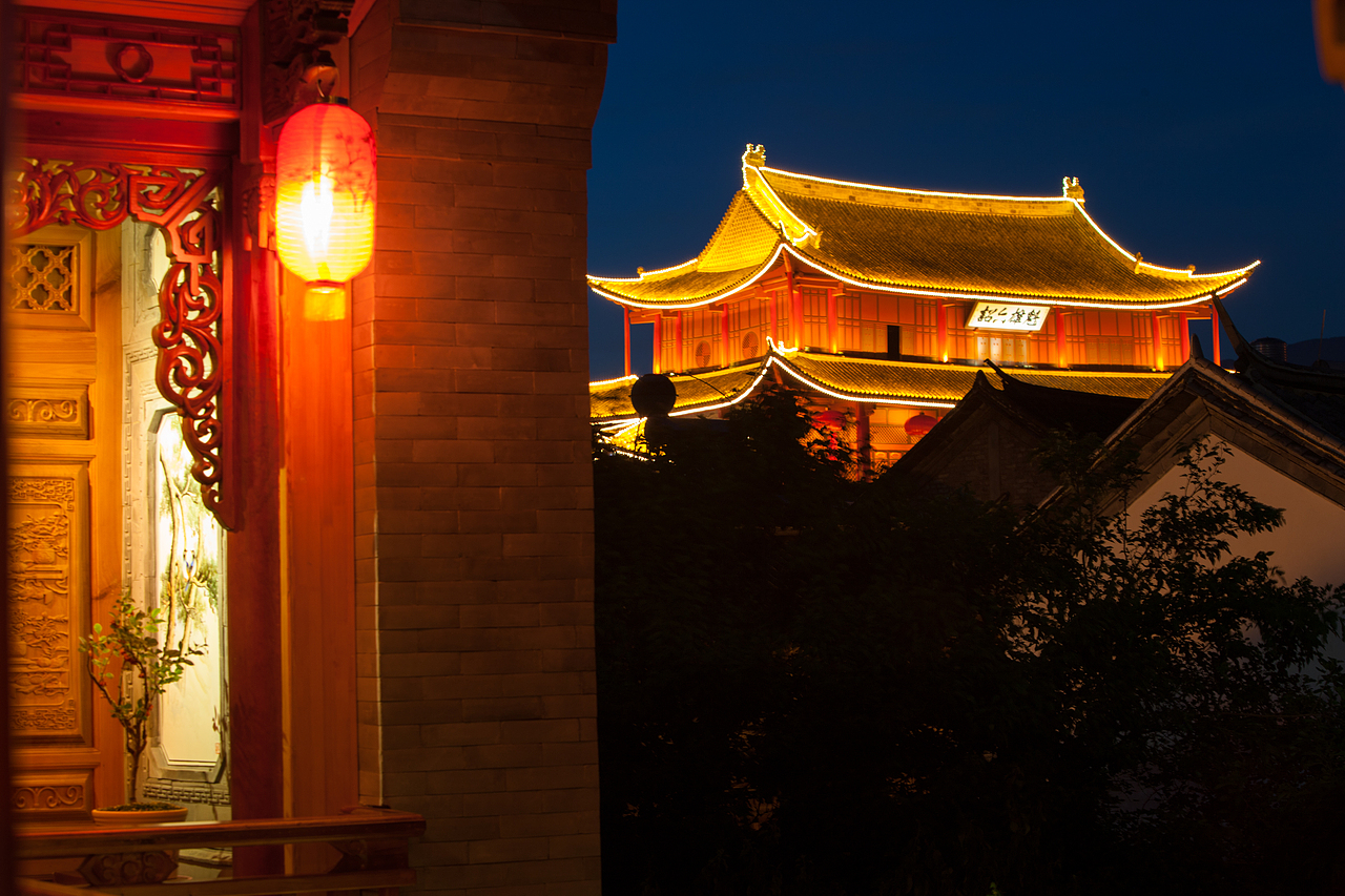 巍山酒店楼阁（图ZNjc3NjcxMDg=） - 环境/建筑摄影 - 站酷设计师小云儿123原创素材 - 站酷ZCOOL
