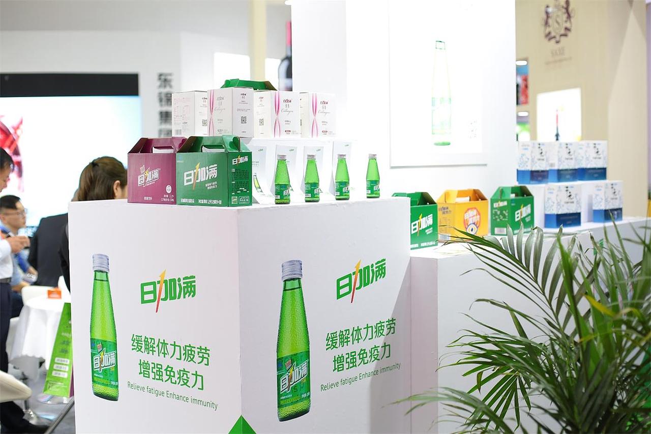 东锦
