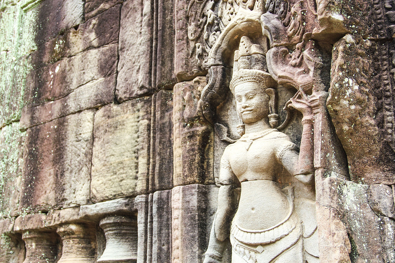 2013/03 柬埔寨/暹粒-吴哥
吴哥精美的雕塑