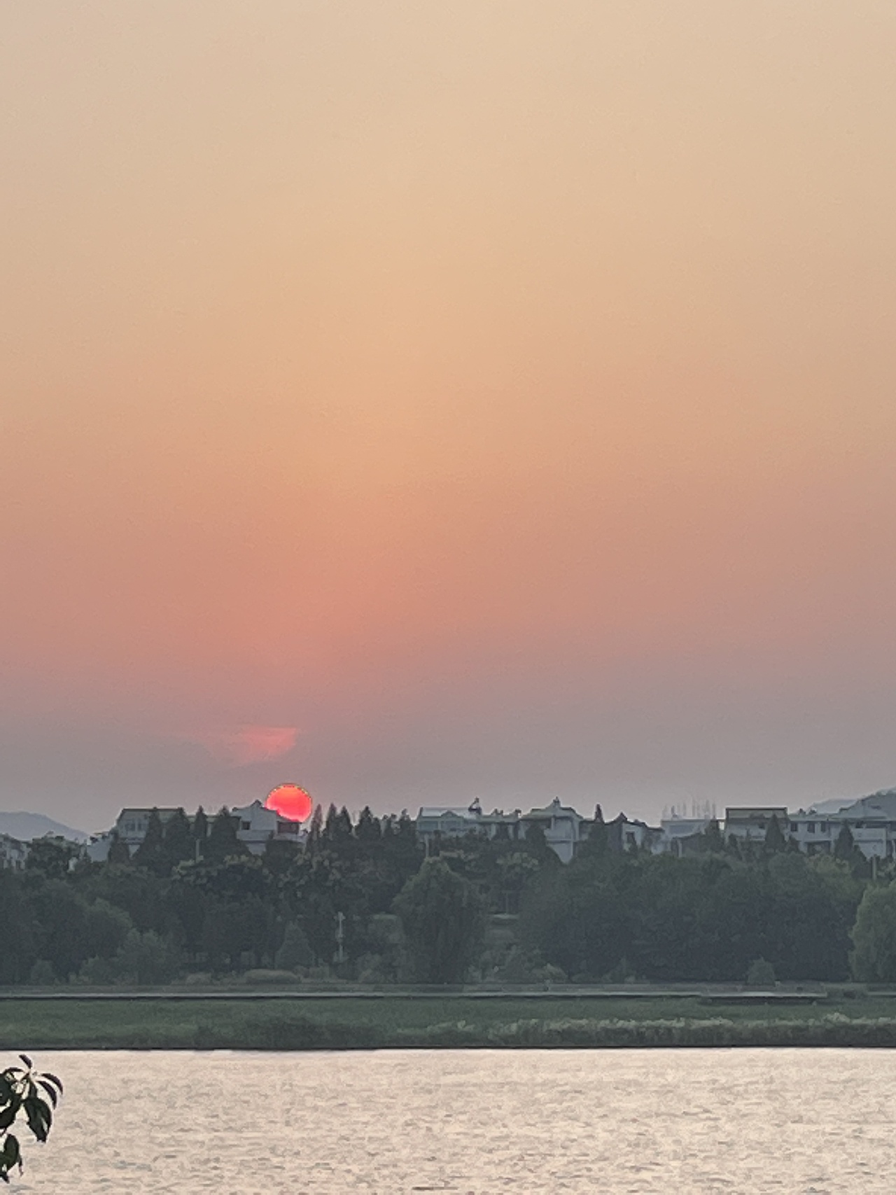 隨手拍（圖ZMjg5Mjk3NzE2） - 風(fēng)光攝影 - 站酷設(shè)計師一溫華一原創(chuàng)素材 - 站酷ZCOOL