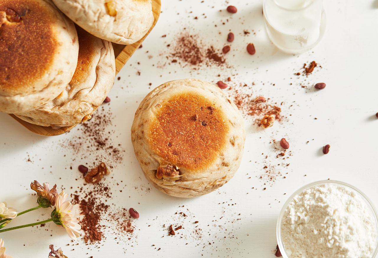 原麦山丘红豆面包